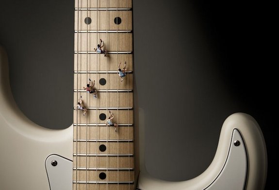 correresullachitarra